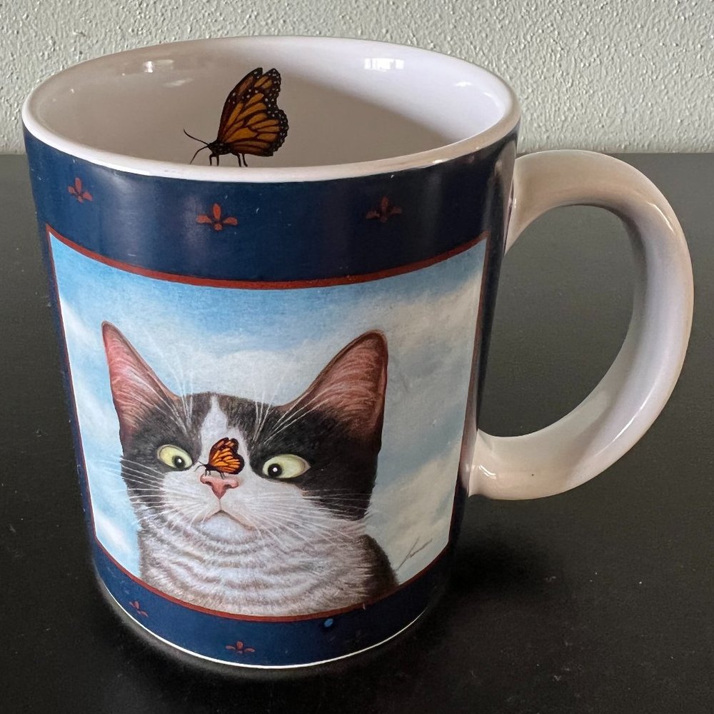Vintage 1996 Lang & Wise Hugo Hege Cat Butterfly Coffee Mug Lowell Herrero Cup